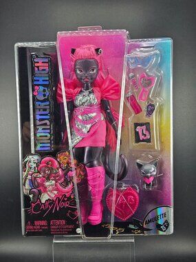 Monster High Catty Noir Doll & Accessories Pink Outfit By Mattel
